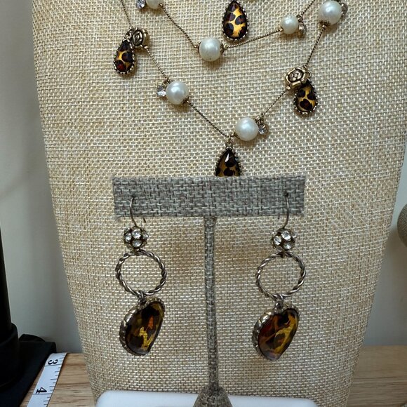 Betsey Johnson Leopard & Pearl Multi-Row Illusion Necklace & Earrings Set - Picture 5 of 14